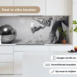 Feestelijk - Champagne - Discobal keuken achterwand 2 middel -sfeer4_NL