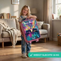 Raceauto - Abstract - Strepen - Blauw Kinderkoffer - Roze klein -sfeer2_NL