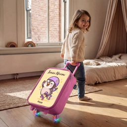 Kawai - Pinguin - Rolschaatsen Kinderkoffer - Roze klein -sfeer1