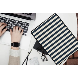 Verticale strepen - Blauw - Crème laptophoes neopreen klein 279 -bureau