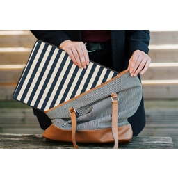 Verticale strepen - Blauw - Crème laptophoes neopreen klein 279 -tas
