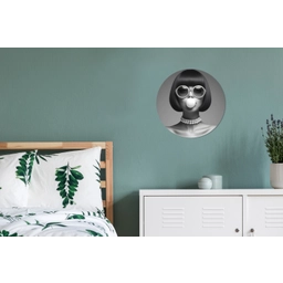Vrouw - Zwart Wit - Ketting - Zonnebril Wandcirkel aluminium klein -slaapkamer