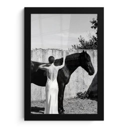 Vrouw - Paard - Artistiek fotolijst zwart zonder passe partout klein -3d