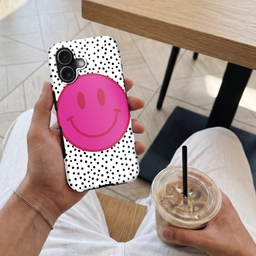 Smiley - Roze - Stippen Toughcase MagSafe Apple iPhone 17 klein -Sfeer1M