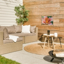 Lelie - Close up - Lichtroze tuinposter los doek klein -sfeer4