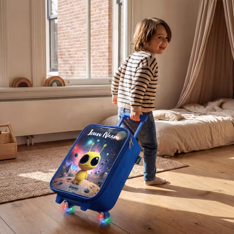 Kinderkoffer blauw met naam - Vrolijk buitenaards wezentje — 3