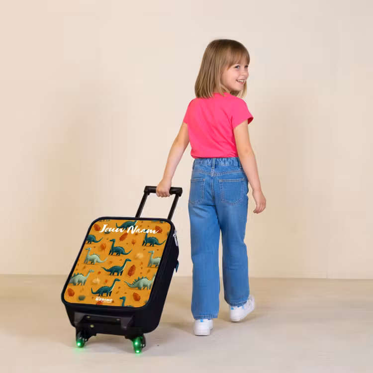 Kinderkoffer met naam - Dino - Dieren - Patroon — 2