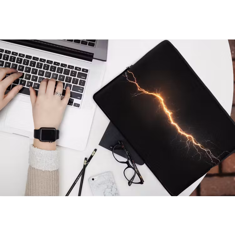 Laptophoes Gaming - Oranje - Bliksemflits - Licht — 3