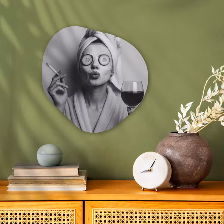 Organisch schilderij forex - Vrouw - Masker - Wijn - Sigaret — 2