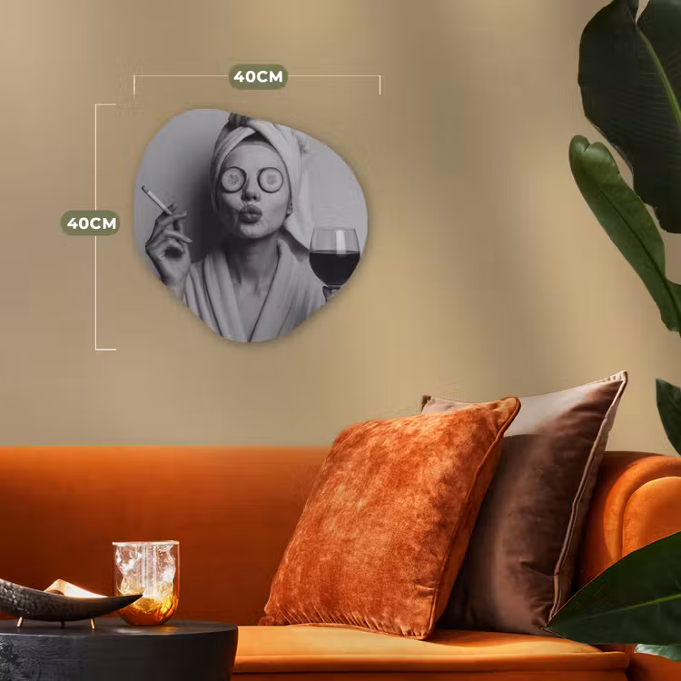 Organisch schilderij forex - Vrouw - Masker - Wijn - Sigaret — 4