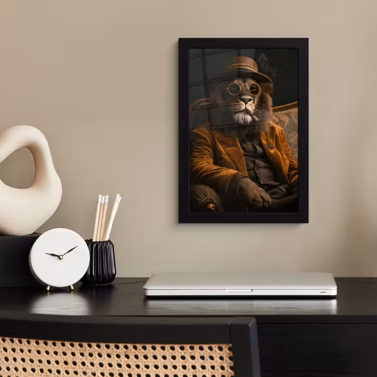 Poster met lijst - Bril - Leeuw - Bank - Hoed — 3