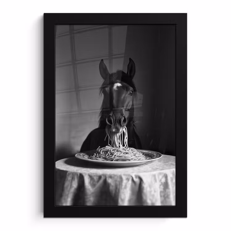 Poster met lijst - Paard - Bord - Pasta - Tafelkleed - Zwart Wit - Dieren — 1