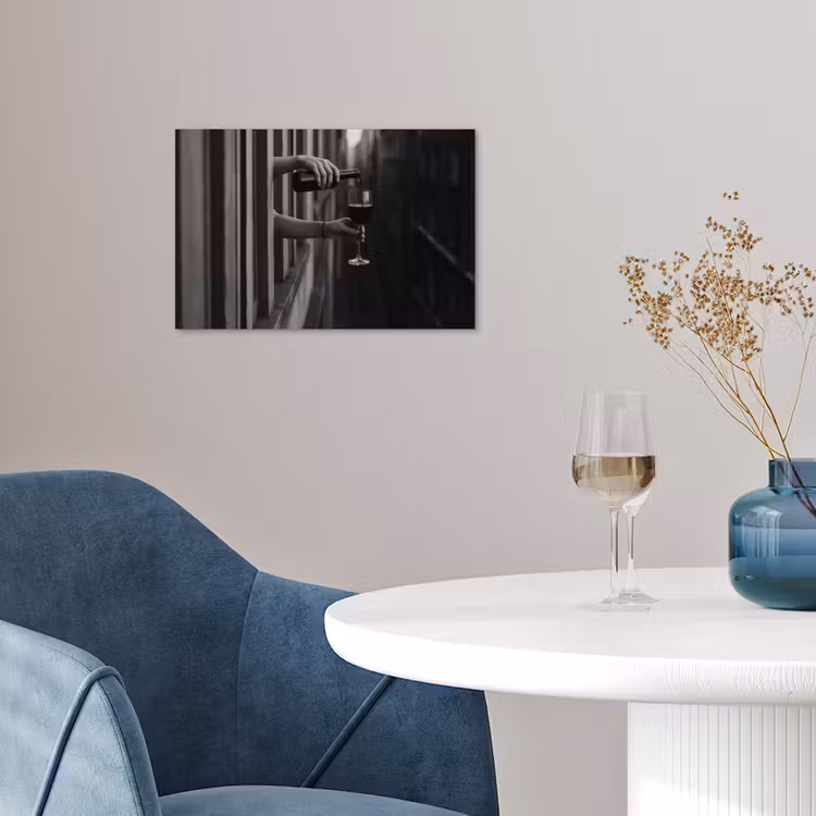 Poster - Wijnfles - Glas - Handen - Raam — 4