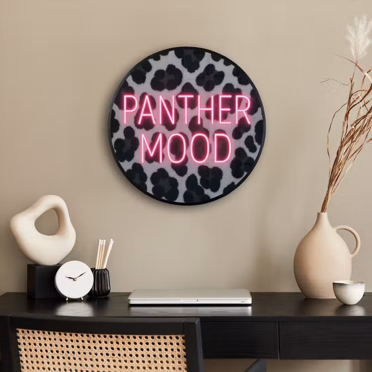 Ronde fotolijst - Panterprint - Zwart - Neonletters - Roze — 3