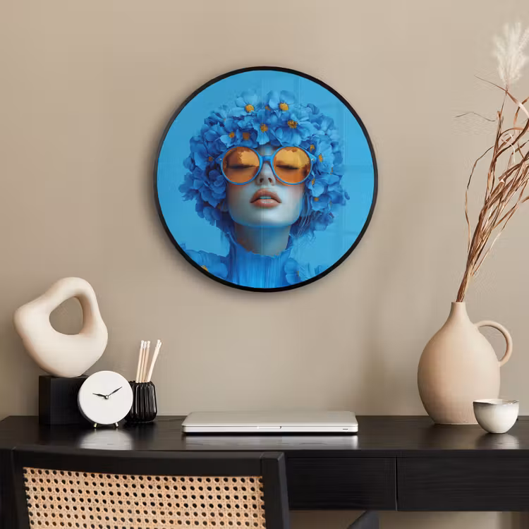 Ronde fotolijst - Vrouw - Bloem - Blauw - Modern - Bril - Portret — 3
