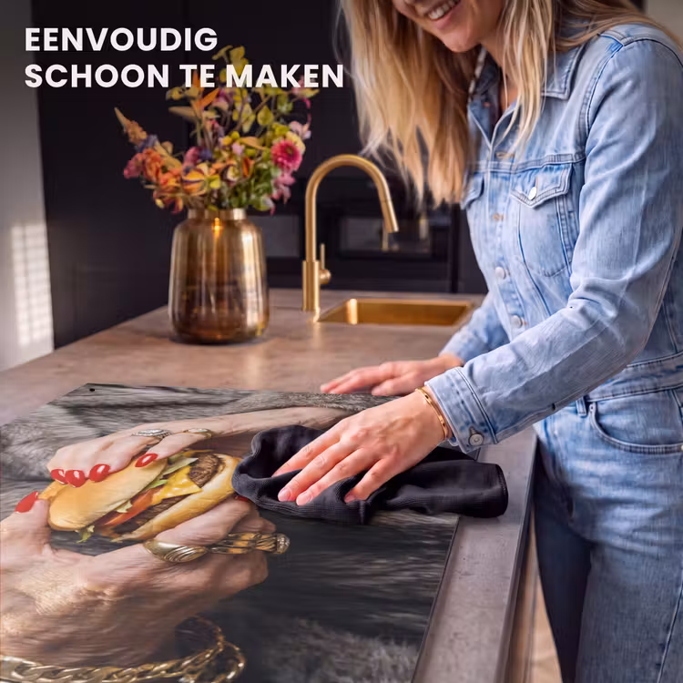 Inductiebeschermer & spatscherm (2in1) - Vrouw - Hamburger - Bontjas — 5