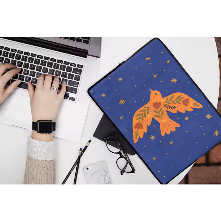 Laptophoes Vogel - Bloemen - Decoratief - Oranje - Blauw — 3