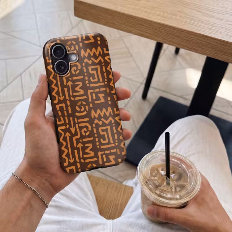 Telefoonhoesje Toughcase - Chocoladebruin - Etnisch - Tribaal - Symbolen — 4