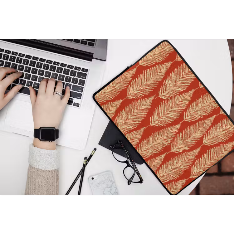 Laptophoes Rood - Botanisch - Varen - Patroon — 3