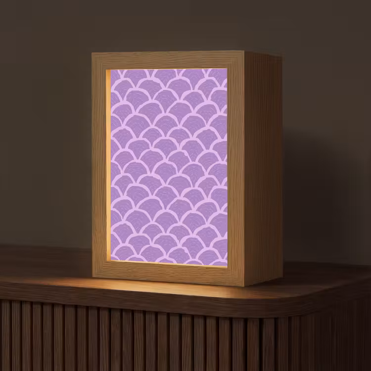Gepersonaliseerd Lightbox - Paars - Schubber - Schelpen - Handgetekend - Patroon — 1