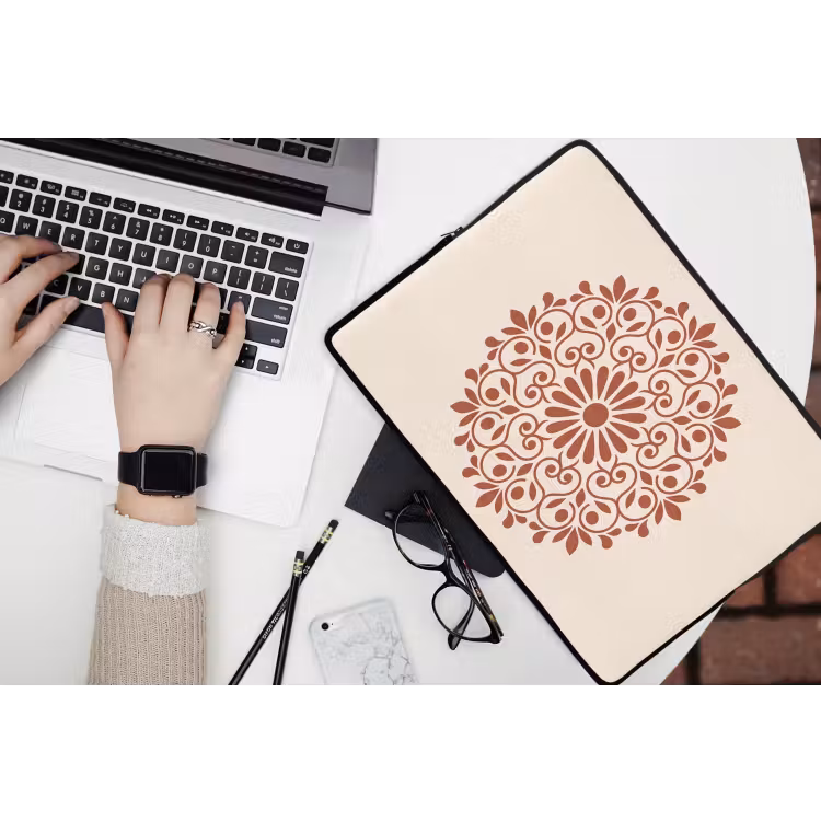 Laptophoes Decoratie - Cirkel - Symmetrisch - Modern - Roodbruin — 3