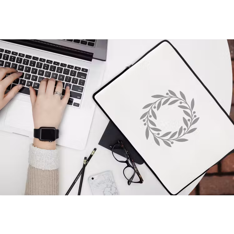 Laptophoes Krans - Bladeren - Natuur - Minimalistisch - Grijs — 3