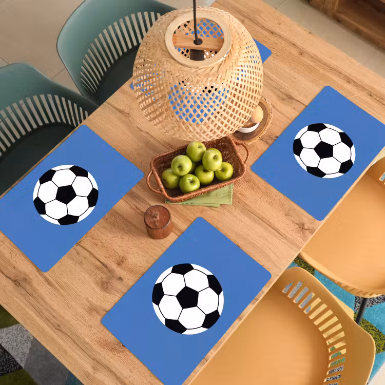 Placemat - 6 stuks - Voetbal - Zwart-wit - Sport - Illustratie - Blauw — 6