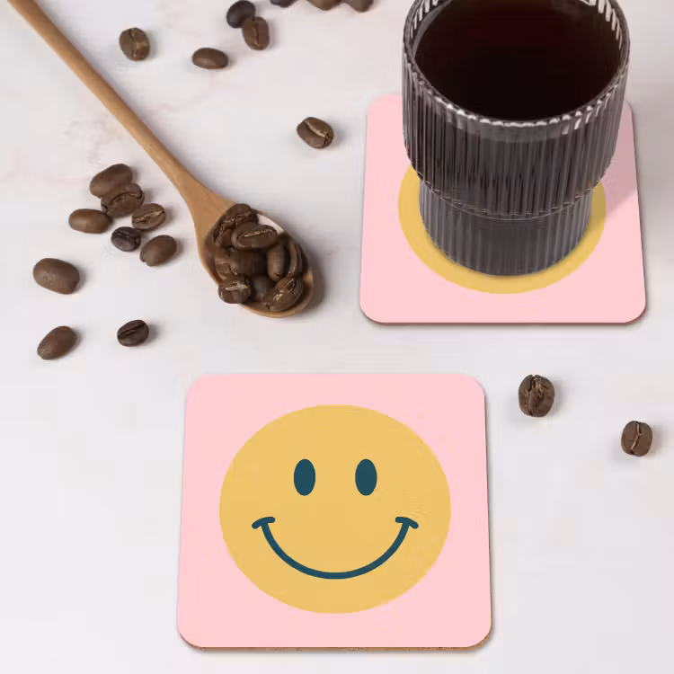 Onderzetter - Smiley - Geel - Roze - Symbool - Minimalistisch — 4