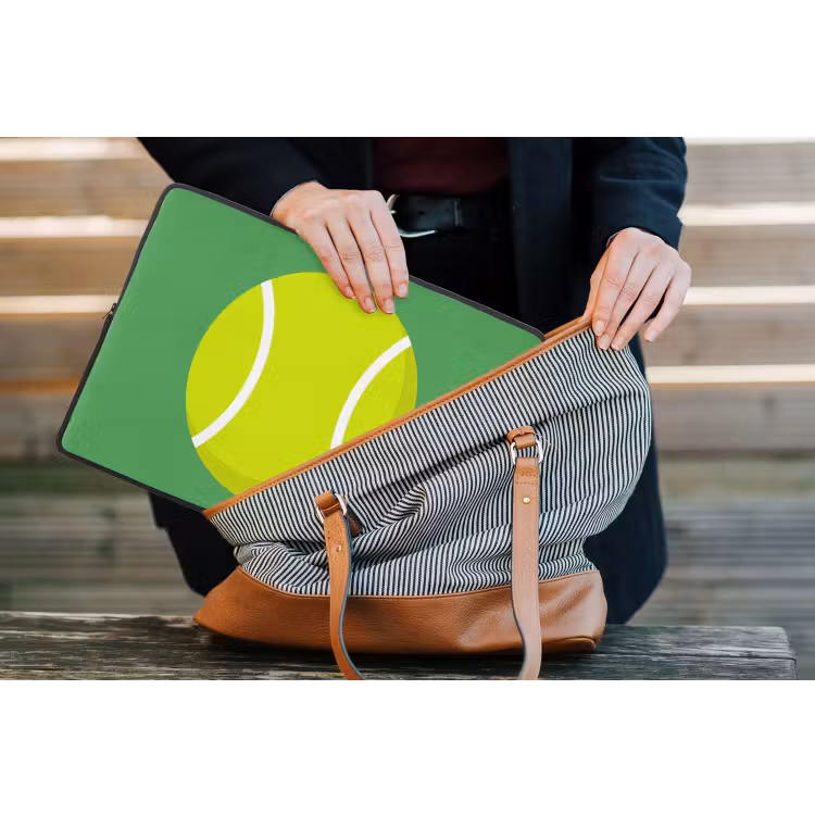 Laptophoes Bal - Geel - Sport - Groen - Illustratie — 4