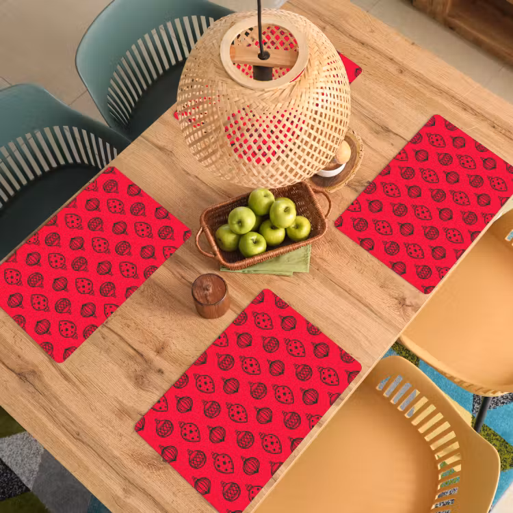 Placemat - 6 stuks - Kerstbal - Groen - Rood — 6
