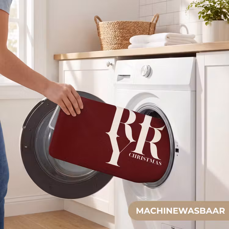Badmat - Merry - Tekst - Donker - Rood — 7
