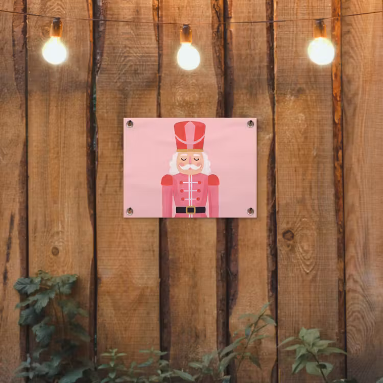 Tuinposter - Notenkraker roze illustratie — 2