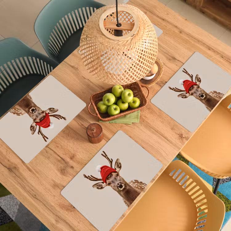 Placemat - 6 stuks - Hert - Kerst - Muts - Dieren - Winter - Grappig — 4