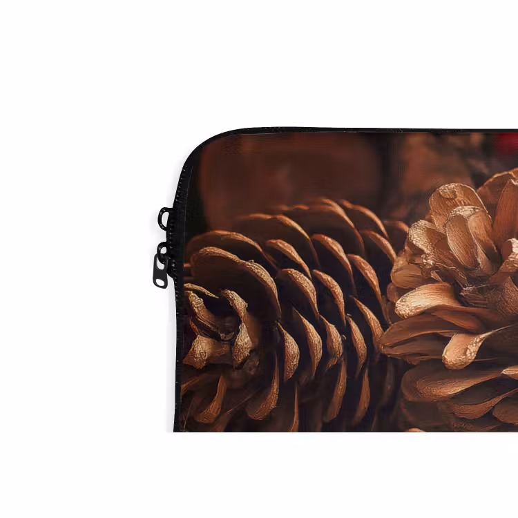 Laptophoes Dennenappels - Boom - Winter - Natuur - Bruin — 5
