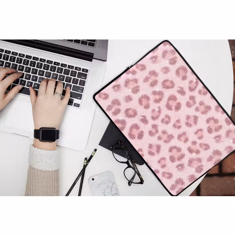 Laptophoes Roze dierenprint - Glitter — 3