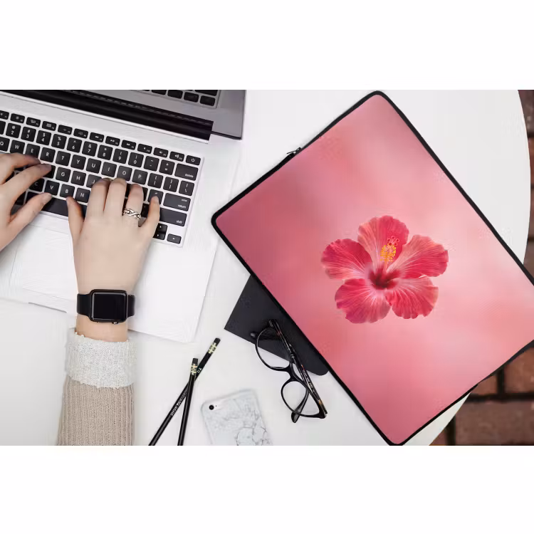 Laptophoes Rode bloem - Natuur — 3