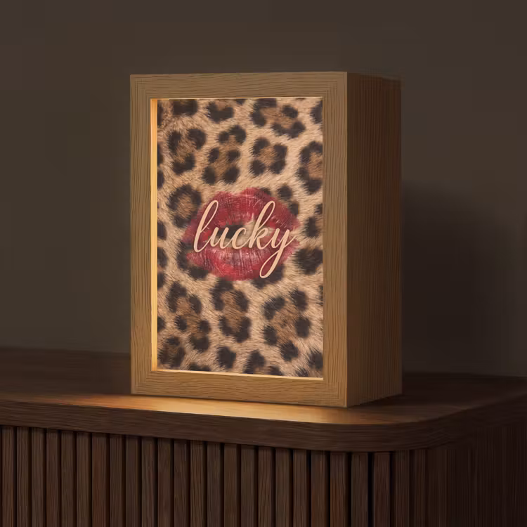 Gepersonaliseerd Lightbox - Dierenprint - Lippen - Rood — 1