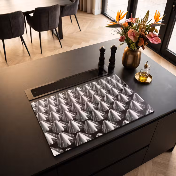 Inductiebeschermer - Metalen kegels - Patroon — 2