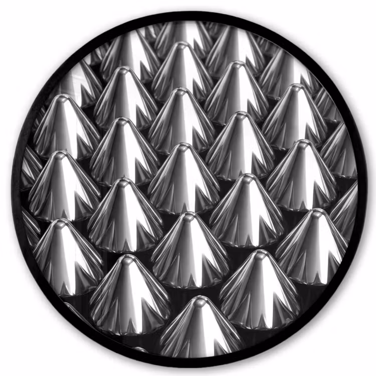 Ronde fotolijst - Metalen kegels - Patroon — 1