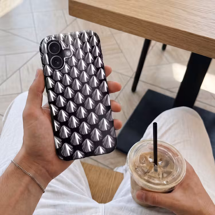 Telefoonhoesje Toughcase - Metalen kegels - Patroon — 4