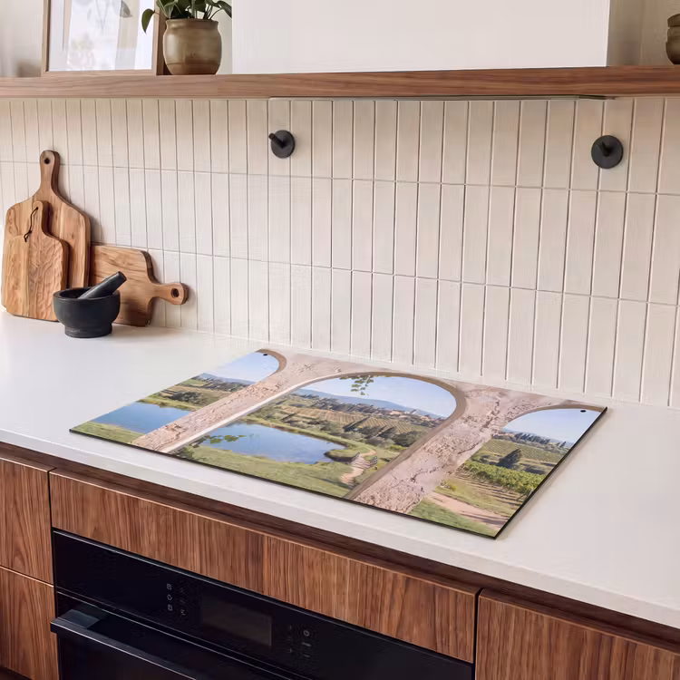 Inductiebeschermer & spatscherm (2in1) - Dorp - Landschap - Natuur — 3