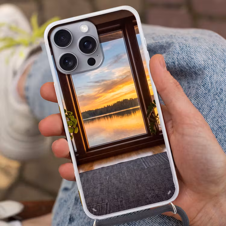 Telefoonhoesje met koord - Raam - Meer - Natuur — 2
