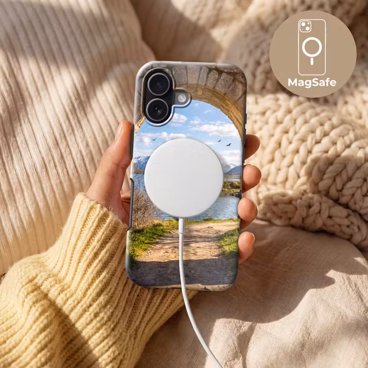 Telefoonhoesje Toughcase - Huis - Meer - Bergen — 8