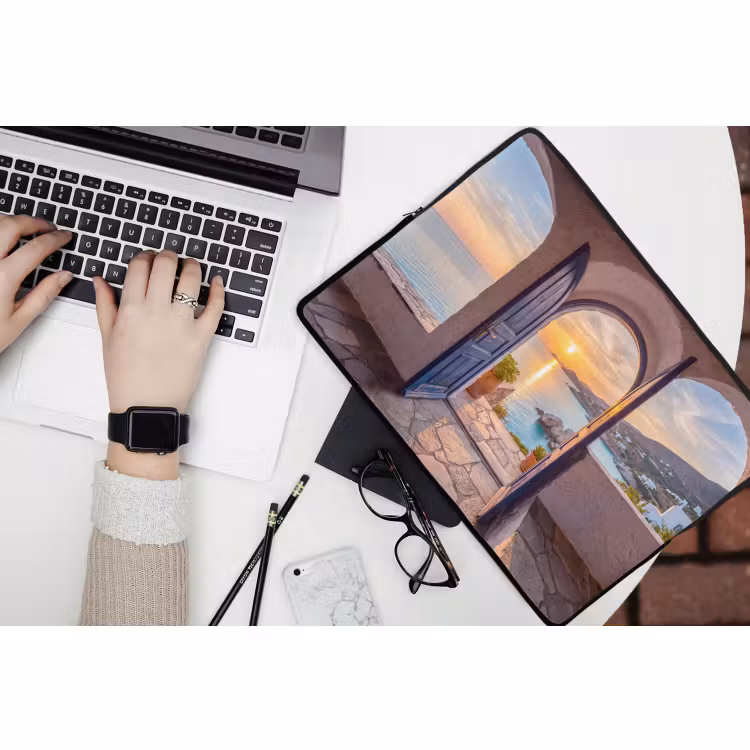 Laptophoes Open deur - Zee — 3