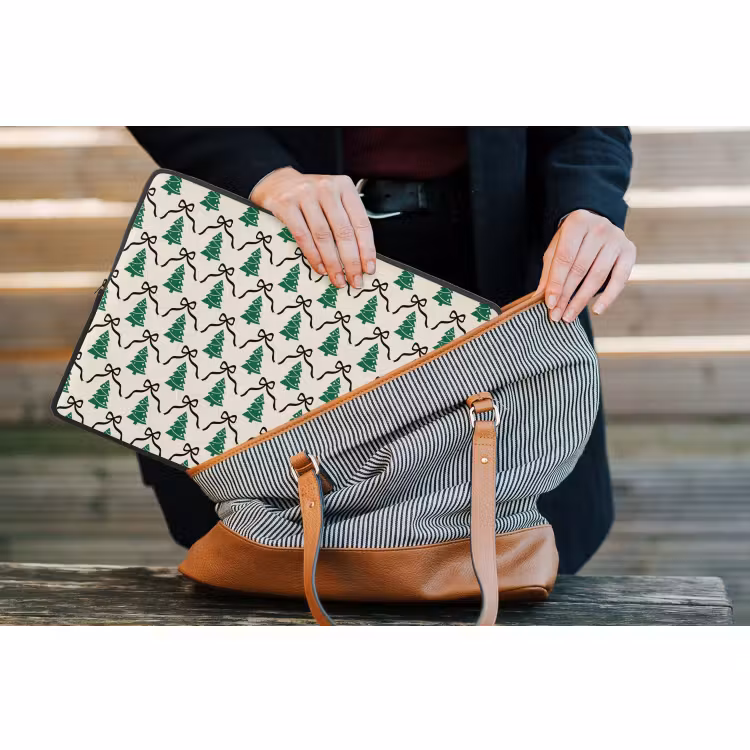 Laptophoes Kerst - Wit - Zwart - Strik — 4