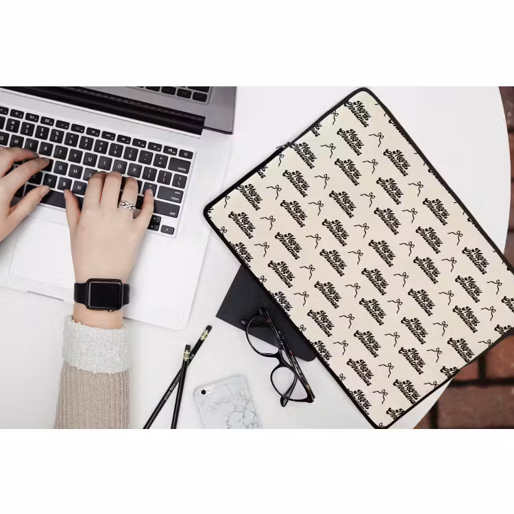 Laptophoes Tekst - Crème - Zwart - Kerst — 3