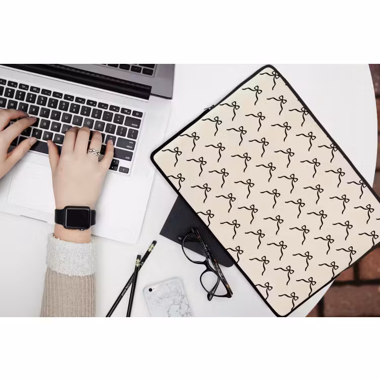 Laptophoes Strik - Kerst - Wit - Zwart — 3