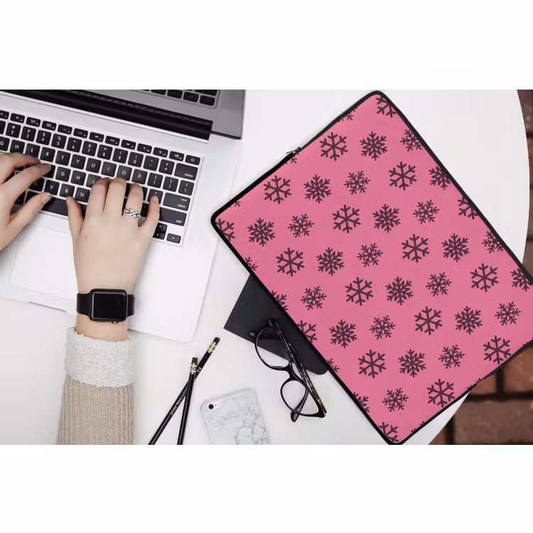 Laptophoes Sneeuwvlok - Paars - Roze - Kerst — 3