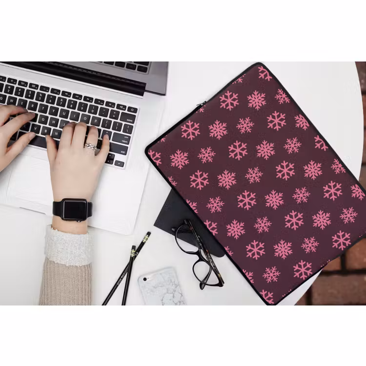 Laptophoes Sneeuwvlok - Roze - Paars - Kerst — 3
