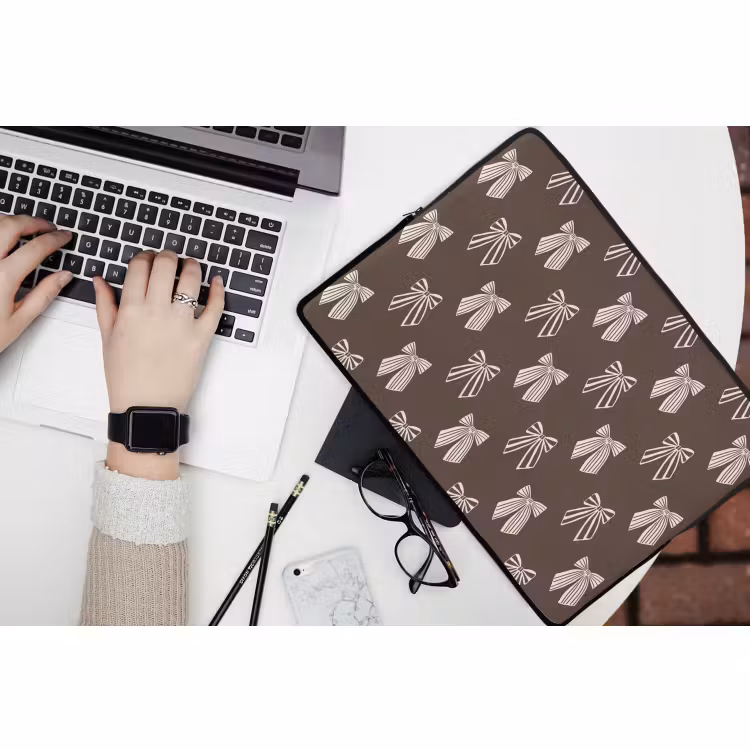 Laptophoes Strikken - Kerst - Bruin - Crème — 3